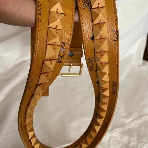 AUTHENTIC MCM RARE PHENOMENON BELT - Picture 9 of 16